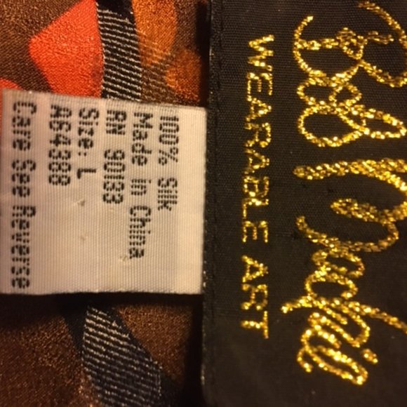 Bob Mackie Wearable Art Top Size Large - Picture 4 of 4